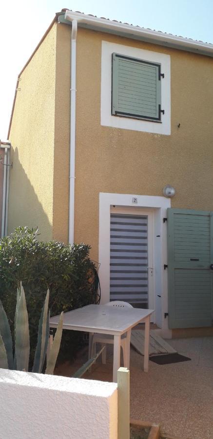 Charmante Dans Village Naturiste Leucate